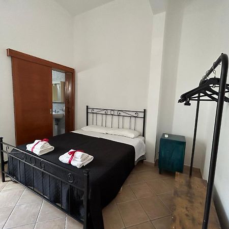 Suite Le Due Sorelle Torre dell'Orso Buitenkant foto